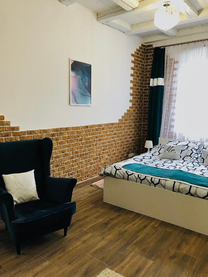 שורזוב Kaliny Apartamenty Wanny Z Hydromasazem מראה חיצוני תמונה