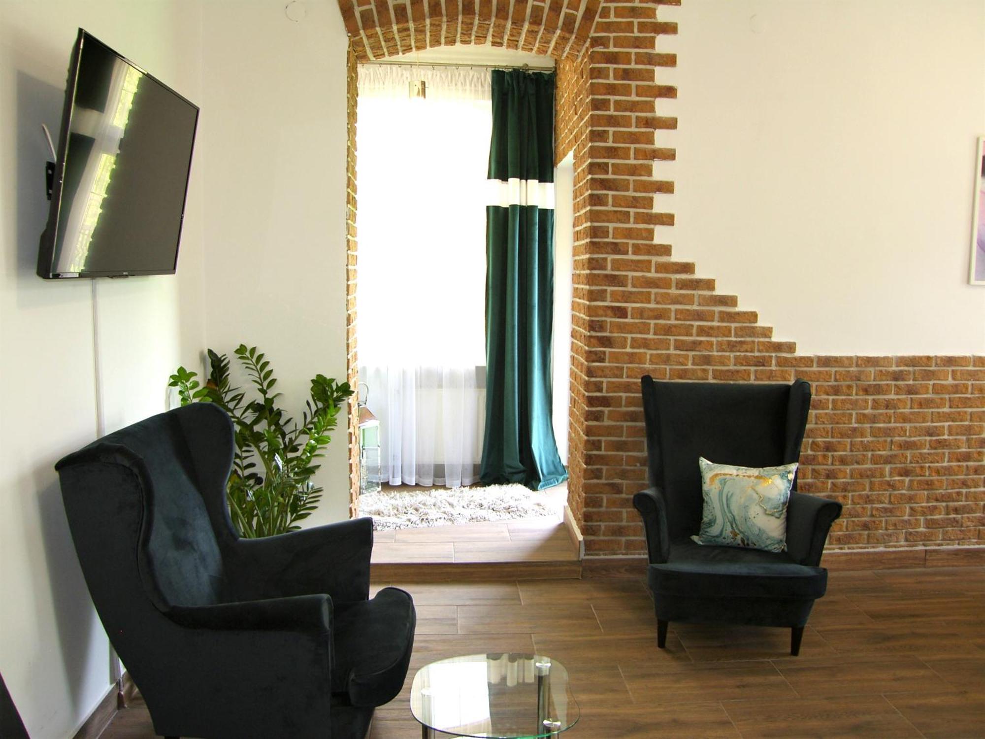שורזוב Kaliny Apartamenty Wanny Z Hydromasazem מראה חיצוני תמונה